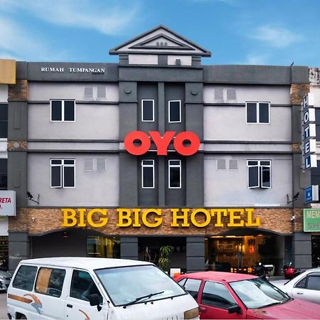 Big Big Hotel Johor Bahru Exterior photo